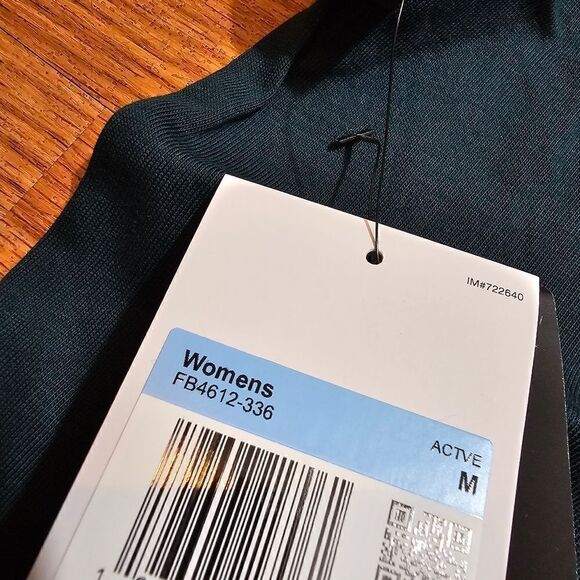 Air Jordan Sport Tee T-Shirt MJ Poster Logo Midnight Spruce Medium M Blue White - Picture 7 of 9